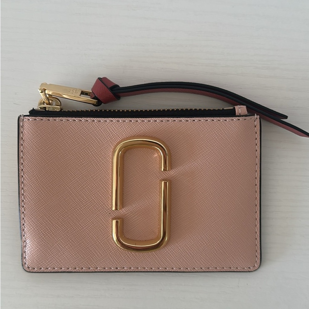 Marc Jacobs Blush Card Holder with Gold Detail